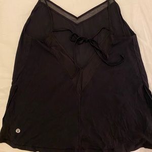 Lululemon workout top